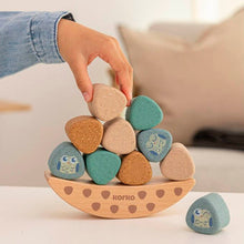 Load image into Gallery viewer, Cork and wood toy - Coco Balance Nest by Korko
