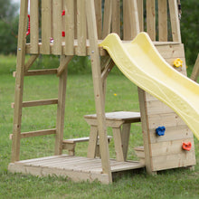 Cargar imagen en el visor de la galería, Parque Infantil Torre Junior 7 con mesa picnic y rocódromo
