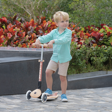 Load image into Gallery viewer, Eco Foldable Junior Scooter with three wheels - Peach
