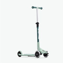 Cargar imagen en el visor de la galería, Patinete Evolutivo SmarTrike Xtend Mini-ride Sage Green

