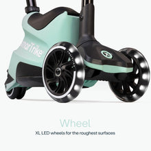 Cargar imagen en el visor de la galería, Patinete Evolutivo SmarTrike Xtend Scooter+Ride On Soft Green
