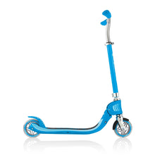 Cargar imagen en el visor de la galería, Patinete Flow 125 Plegable - Azul claro
