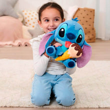 Carregar imagem no visualizador da galeria, Peluche Stitch con Helado Disney 25 cm
