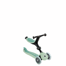 Cargar imagen en el visor de la galería, Patinete con asiento 3 en 1 con luces Go Up Active Ecologic - Pistacho
