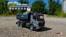 Carregar e reproduzir vídeo no visualizador da Galeria, Camión Volquete RC Mercedes Benz Arocs 1:20 Metal Meiller - Jamara
