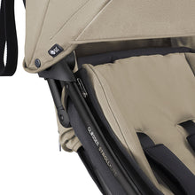 Cargar imagen en el visor de la galería, Silla de paseo Globber Stroll Lite - Sand

