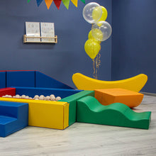 Carregar imatge al visor de la galeria, Parc infantil de blocs d´escuma amb piscina de boles - Iglu Party Multi color
