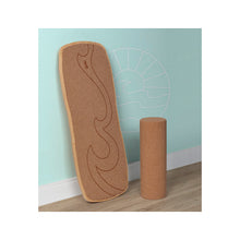 Cargar imagen en el visor de la galería, Tabla de Equilibrio de Bambú y Corcho Goki
