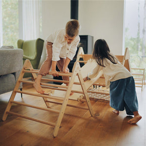 Triángulo de escalda Pikler de madera plegable - Mediano